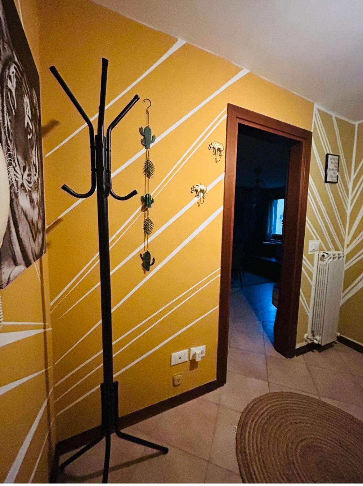 Family House Di Genny E Nicola Small Suite Кьоджа Экстерьер фото