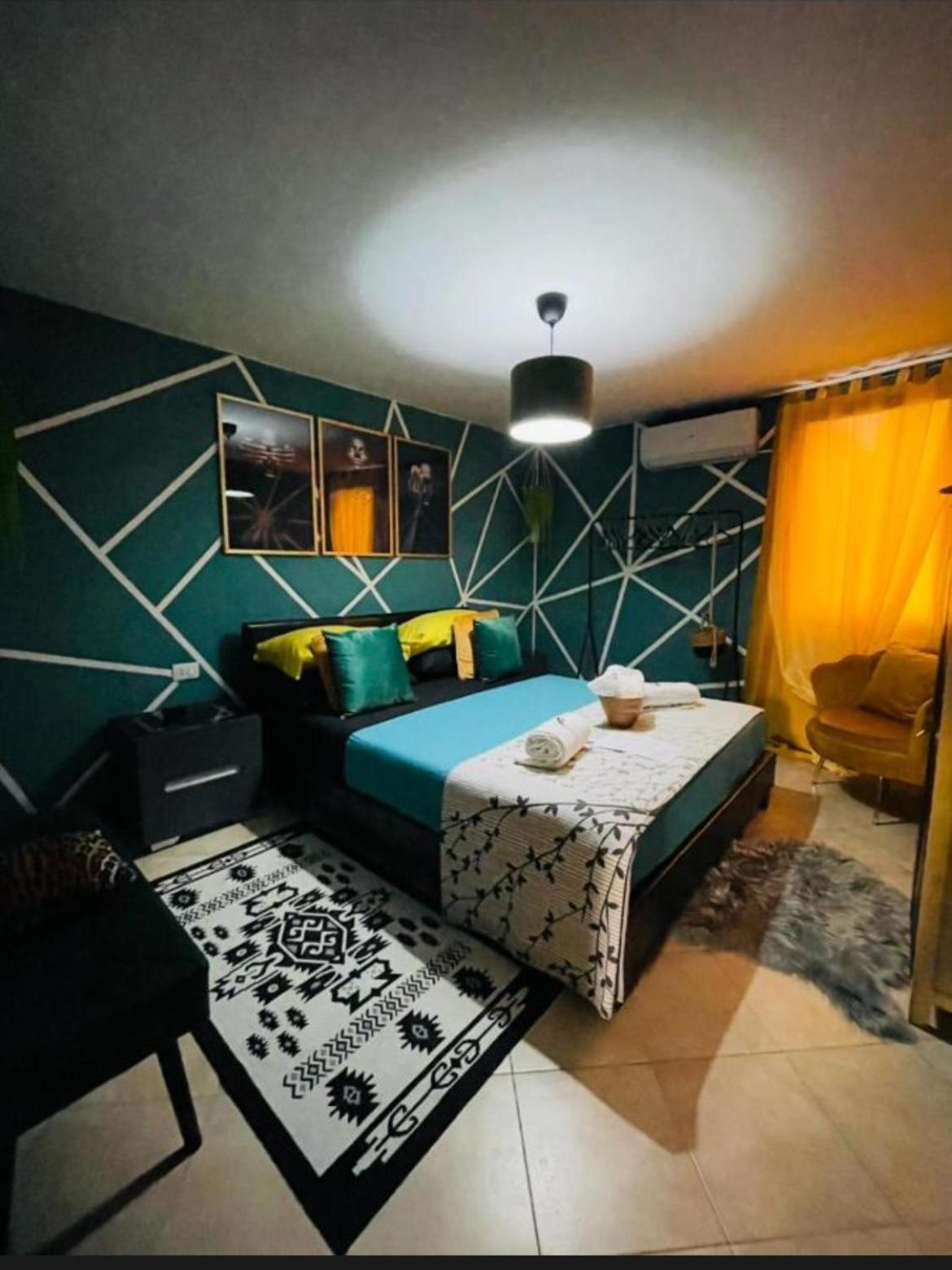 Family House Di Genny E Nicola Small Suite Кьоджа Экстерьер фото